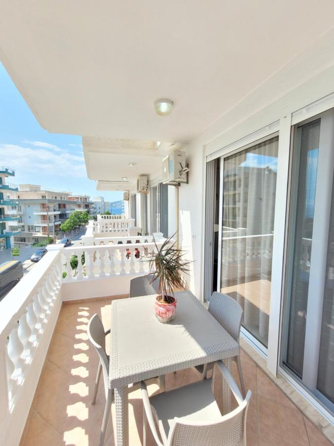 Parid Appartments Sarandë Esterno foto