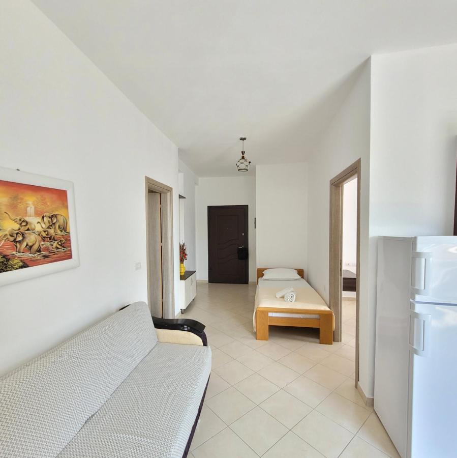 Parid Appartments Sarandë Esterno foto