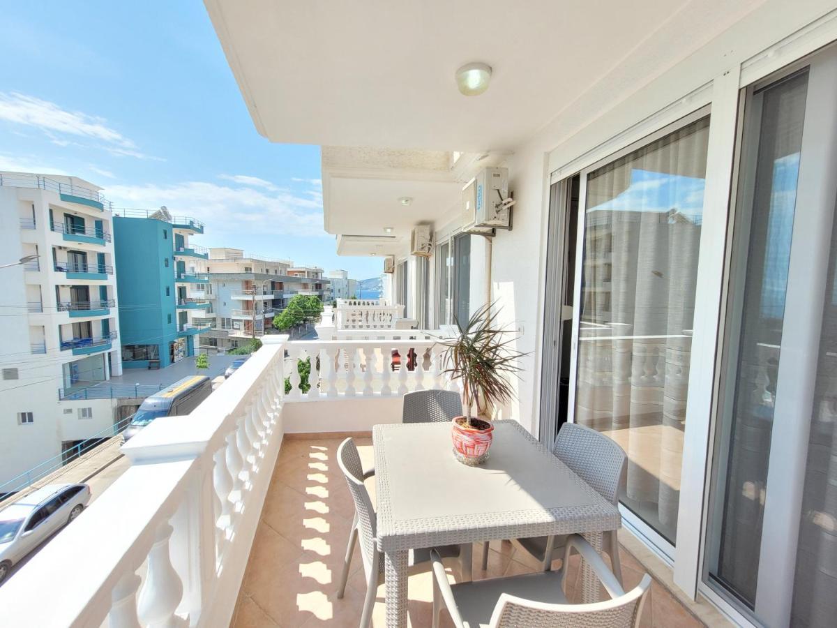 Parid Appartments Sarandë Esterno foto