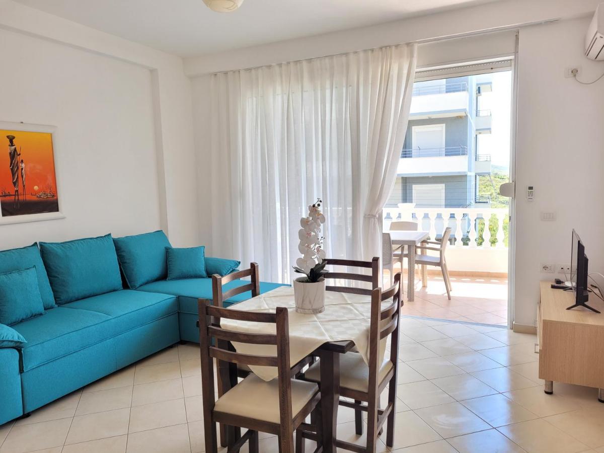Parid Appartments Sarandë Esterno foto