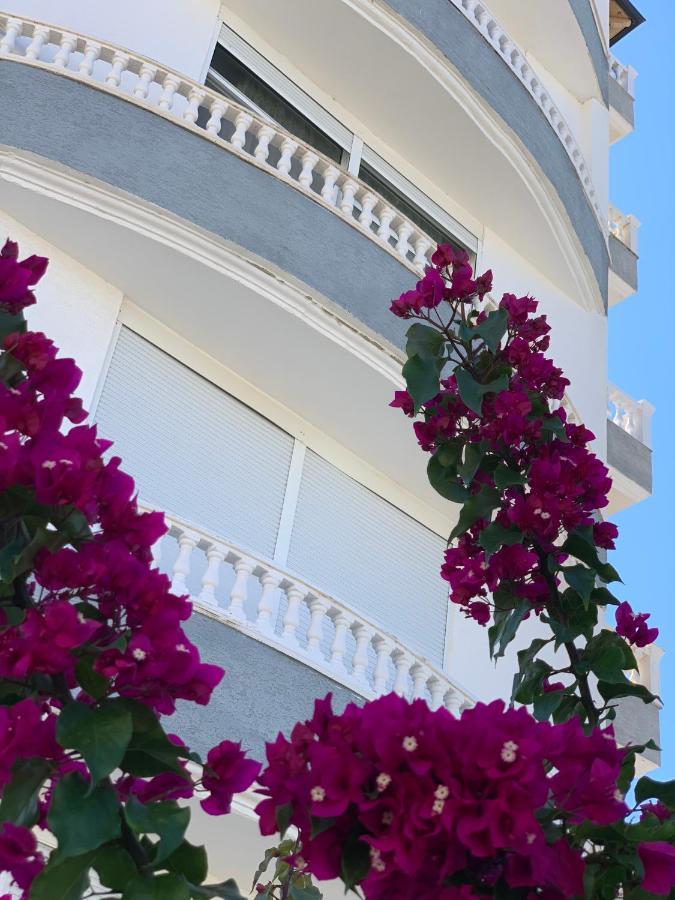 Parid Appartments Sarandë Esterno foto