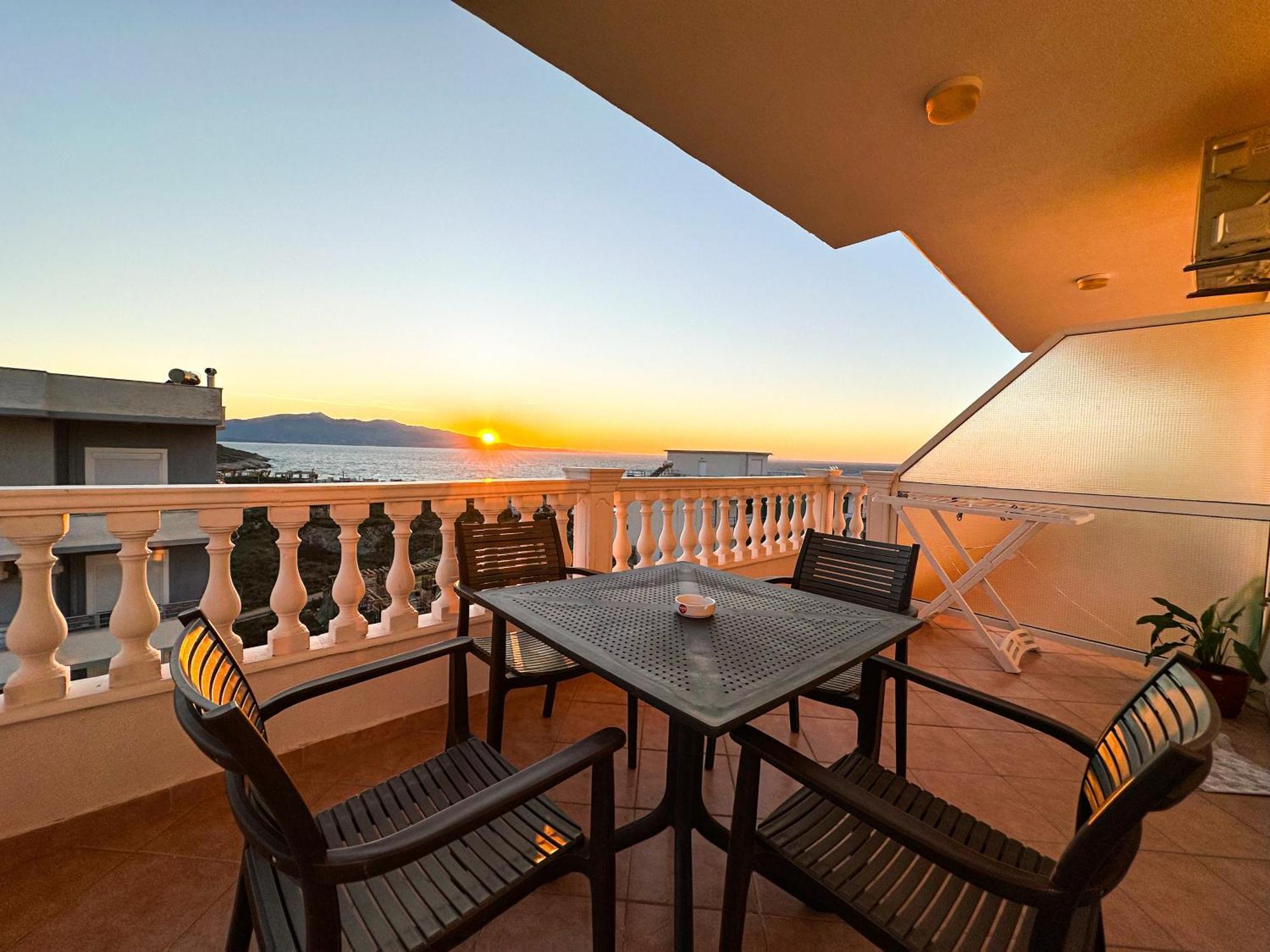 Parid Appartments Sarandë Esterno foto